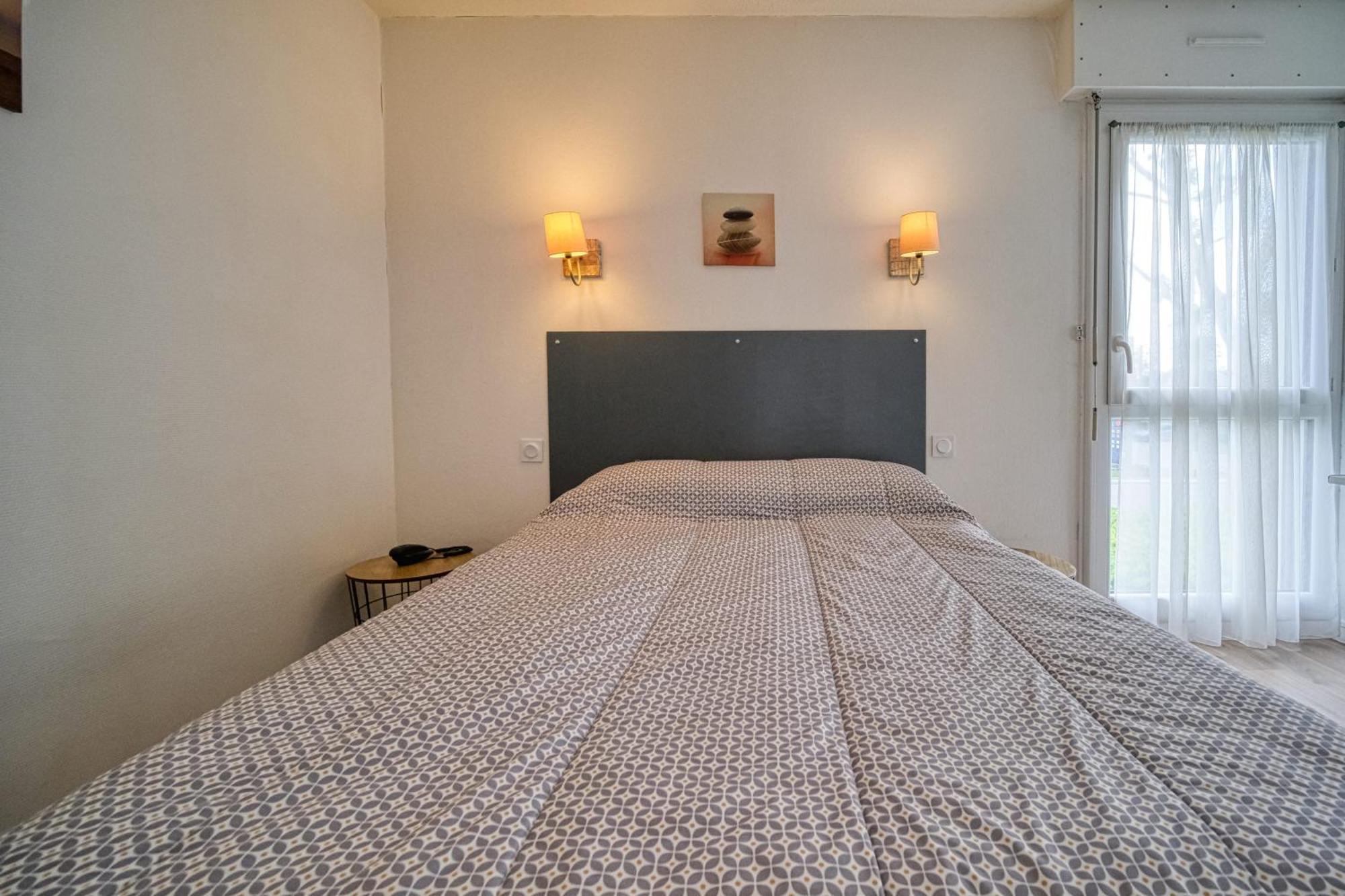 Hotel Cote Sud Saint-Péray Екстериор снимка